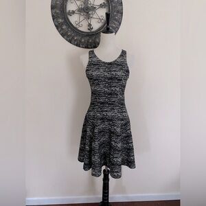 Banana Republic Stretchy B&W Heather Soft Sleeveless Light Sweater Dress